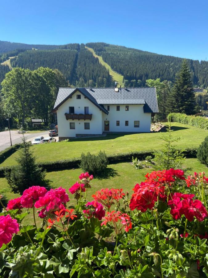 Pension George Špindlerŭv Mlýn Dış mekan fotoğraf